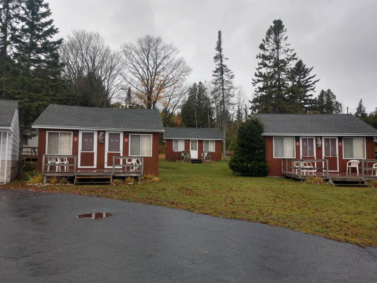 Firehouse Inn Saint Ignace Luaran gambar