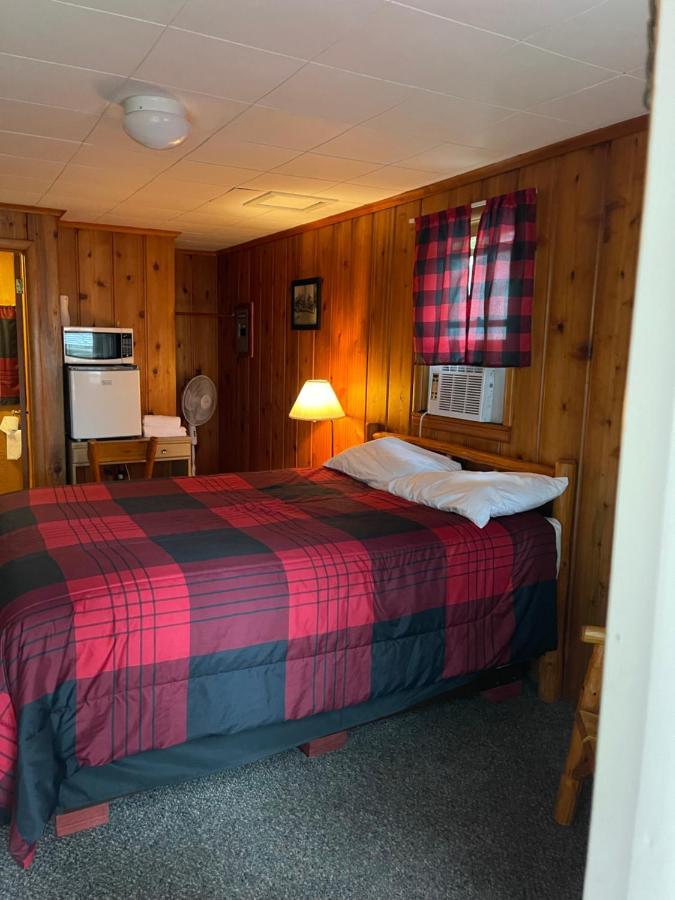 Firehouse Inn Saint Ignace Luaran gambar